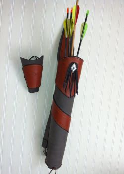 BQ-05 Quiver with stamped leather overlay